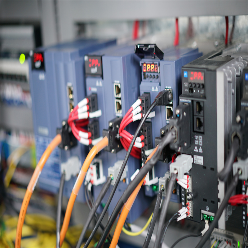 3015 1500x3000 Stroj za lasersko rezanje aluminijskih vlakana Industrijska laserska oprema