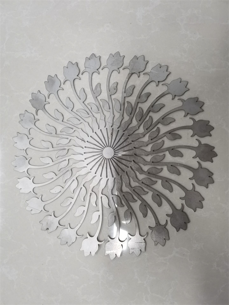 3015 Copper Carbon Stainless Steel Aluminum Iron Metal Cnc Fiber Laser Cutting Machine 3015 bakar ugljik nehrđajući čelik aluminij željezo metal Cnc stroj za lasersko rezanje vlakana