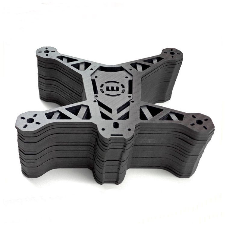 3015 vlaknasti laserski stroj za rezanje metala 1000 W 2000 W Max Raycus Laser Power