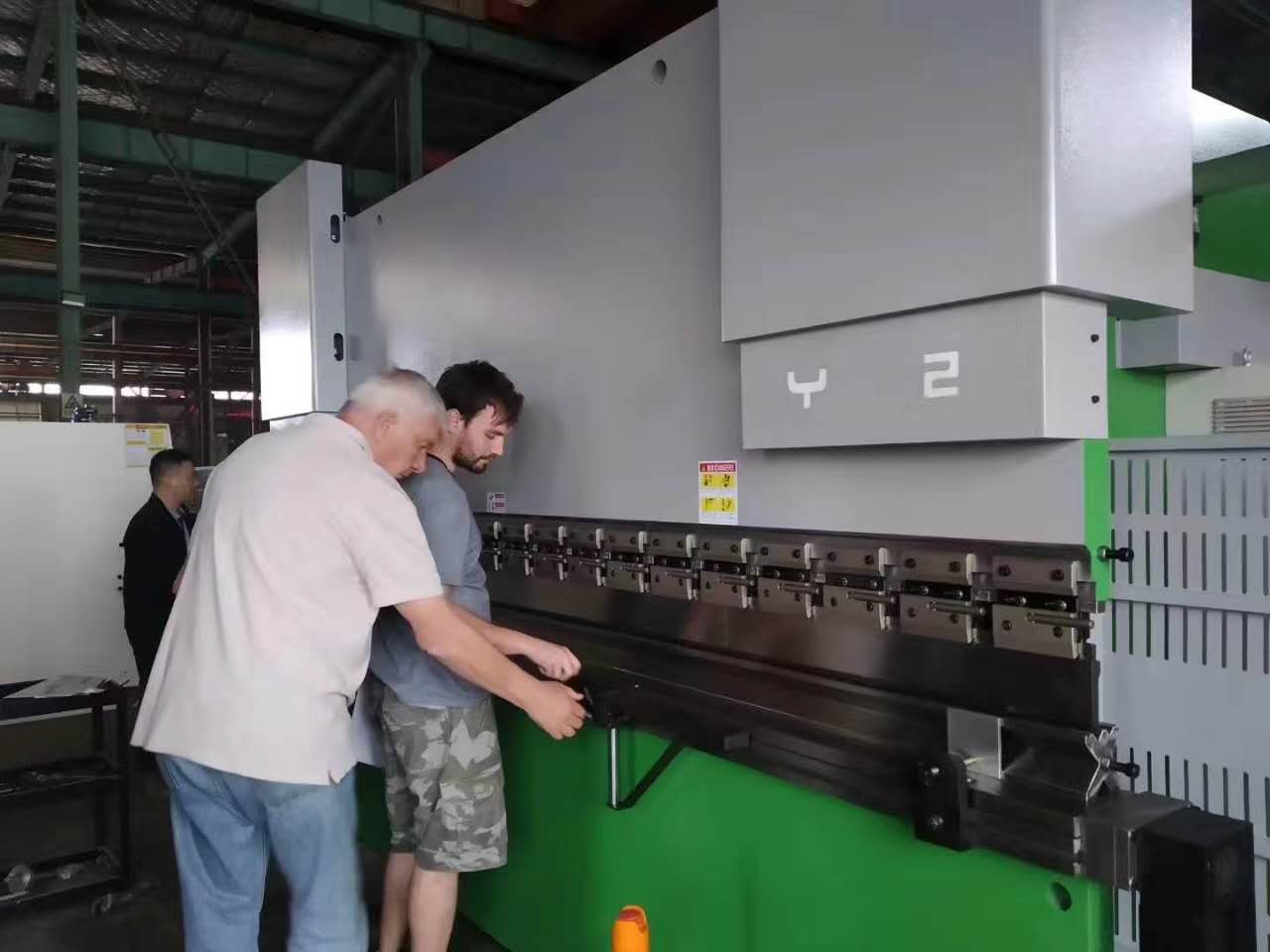 63 Ton Metal Steel Sheet Plate Bending Machine Cnc Hydraulic Press Brake For Metal Working Stroj za savijanje ploča od 63 tone CNC hidraulička presa za obradu metala