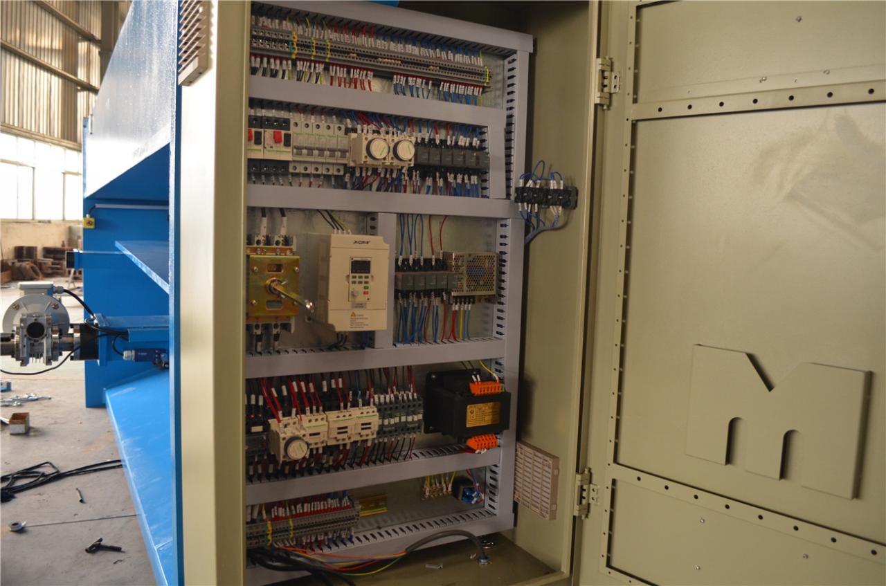 6*3200mm Guillotine Shears Metal Shear Hydraulic Iron Sheet Cutting Shearing Machine 6*3200 mm giljotinske škare za metal, hidraulički stroj za rezanje željeznog lima