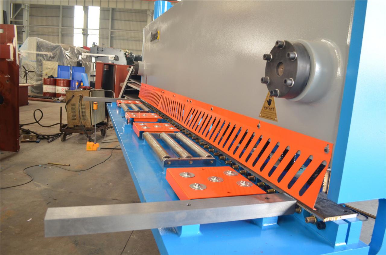 6*3200mm Guillotine Shears Metal Shear Hydraulic Iron Sheet Cutting Shearing Machine 6*3200 mm giljotinske škare za metal, hidraulički stroj za rezanje željeznog lima