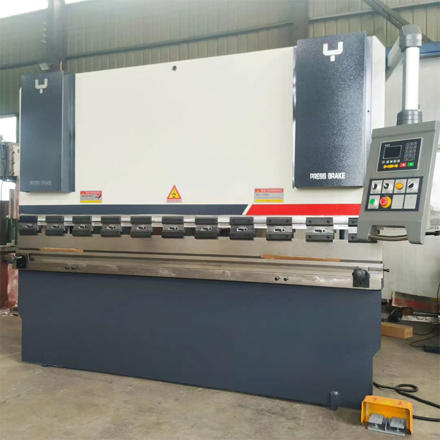 China Stainless Steel Metal Sheet Bending Cnc Hydraulic Press Brake Machine Kineski Cnc hidraulični stroj za savijanje limova od nehrđajućeg čelika