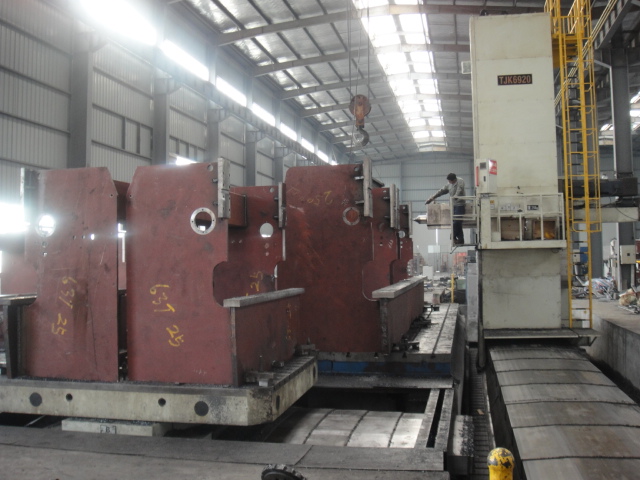 Da53t Cnc System Controller 125t4000 3+1 Axis Cnc Hydraulic Press Brake With Good Quality Da53t Cnc kontroler sustava 125t4000 3+1 osna CNC hidraulička preša kočnica dobre kvalitete