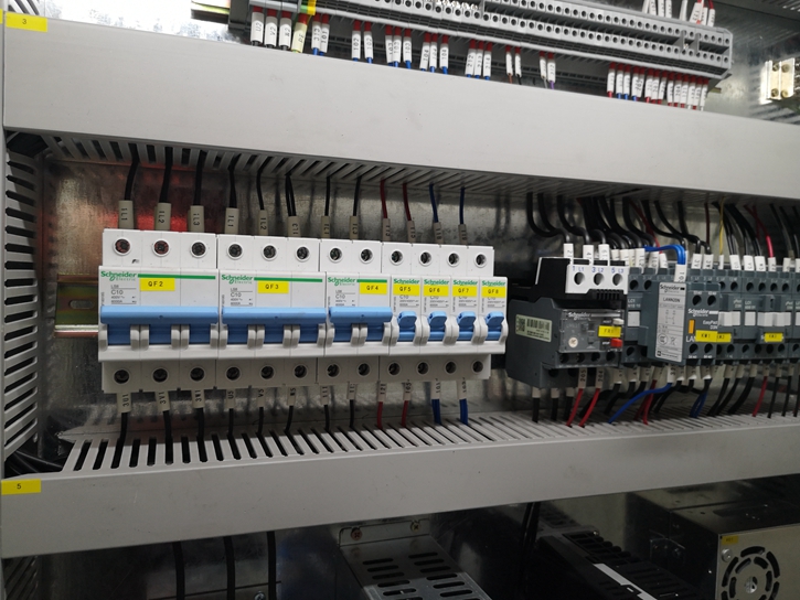 Delem Da66t 125 3+1 4+1 6+1 8+1 Cnc Hydraulic Press Brake For Metal Plate Bending Delem Da66t 125 3+1 4+1 6+1 8+1 Cnc hidraulička presa za savijanje metalnih ploča