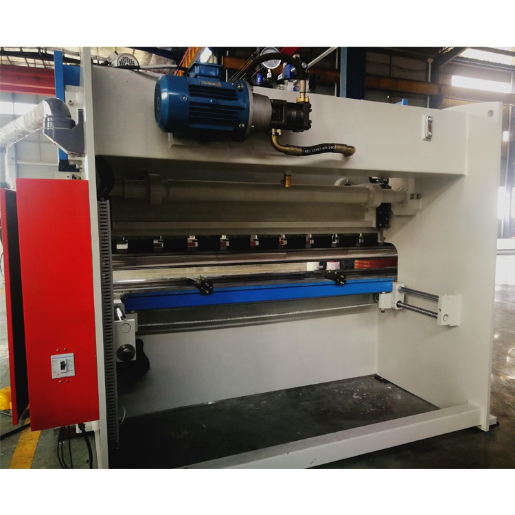 Hydraulic Press Brake 3 Meter 160 Ton High Quality Cnc Wc67y-Bending Machine Hidraulička presa 3 metra 160 tona visokokvalitetni Cnc Wc67y-stroj za savijanje
