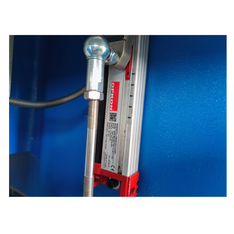 Hydraulic Press Brake Of 130t/3200mm 4+1 Axis Delem Da53t Cnc Press Brake Hidraulička presa od 130t/3200mm 4+1 osi Delem Da53t Cnc presa