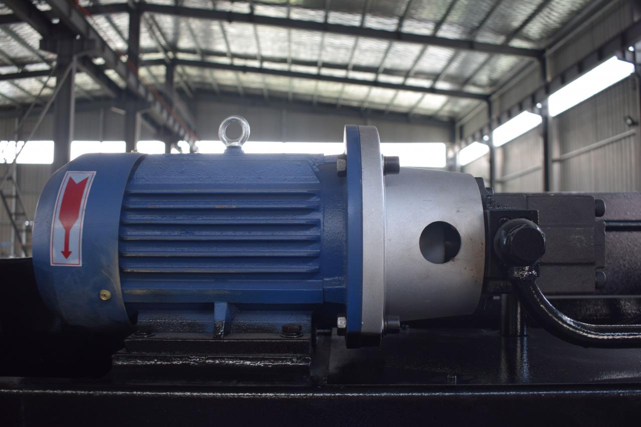 Hidraulički Cnc stroj za savijanje lima Wc67y