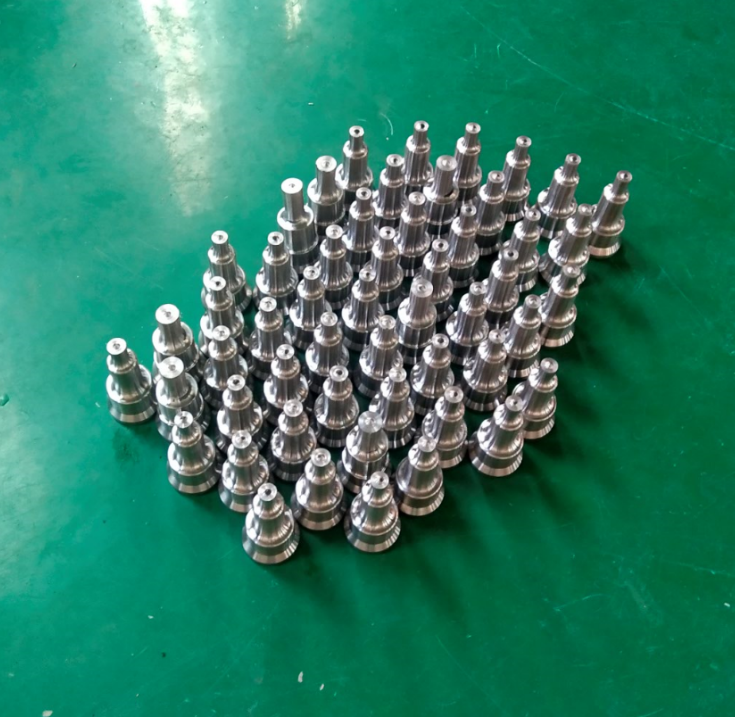 Q35y Series Hydraulic Ironworker Shearing And Punching Machine Q35y serije hidraulički stroj za šišanje i probijanje