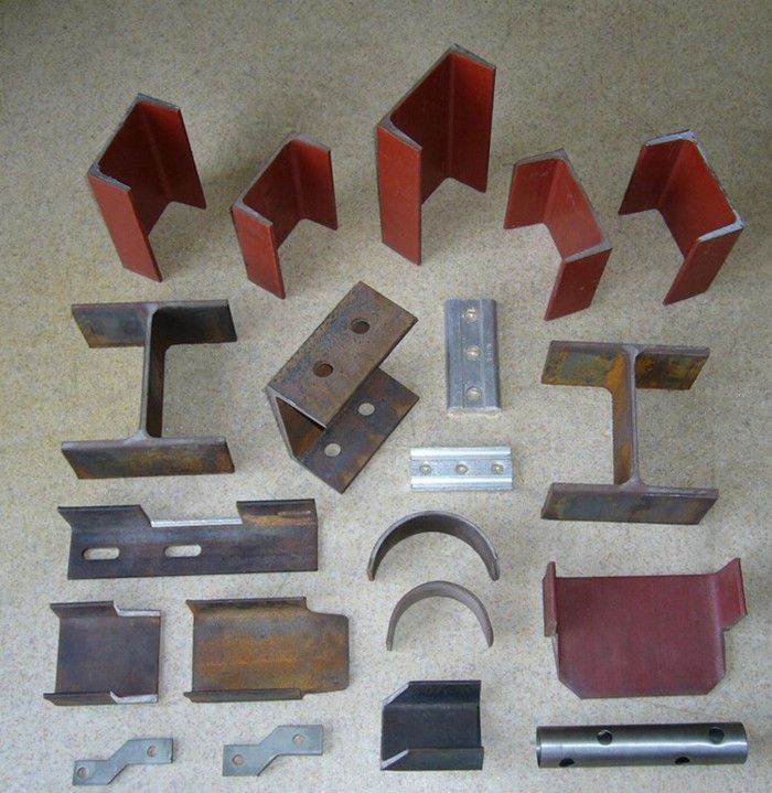 Q35y Series Hydraulic Ironworker Shearing And Punching Machine Q35y serije hidraulički stroj za šišanje i probijanje