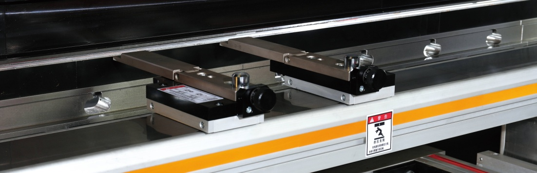 Steel Sheet Aluminum Bending Hydraulic Press Brake Machine Stroj za hidrauličku prešu za savijanje čeličnog lima