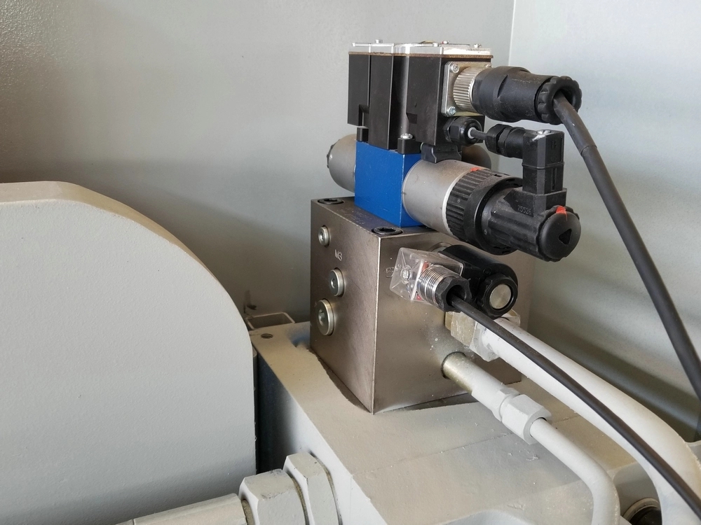 Wc67k 100 tona 200 tona hidraulični CNC stroj za kočnice za željezo, metalnu čeličnu ploču